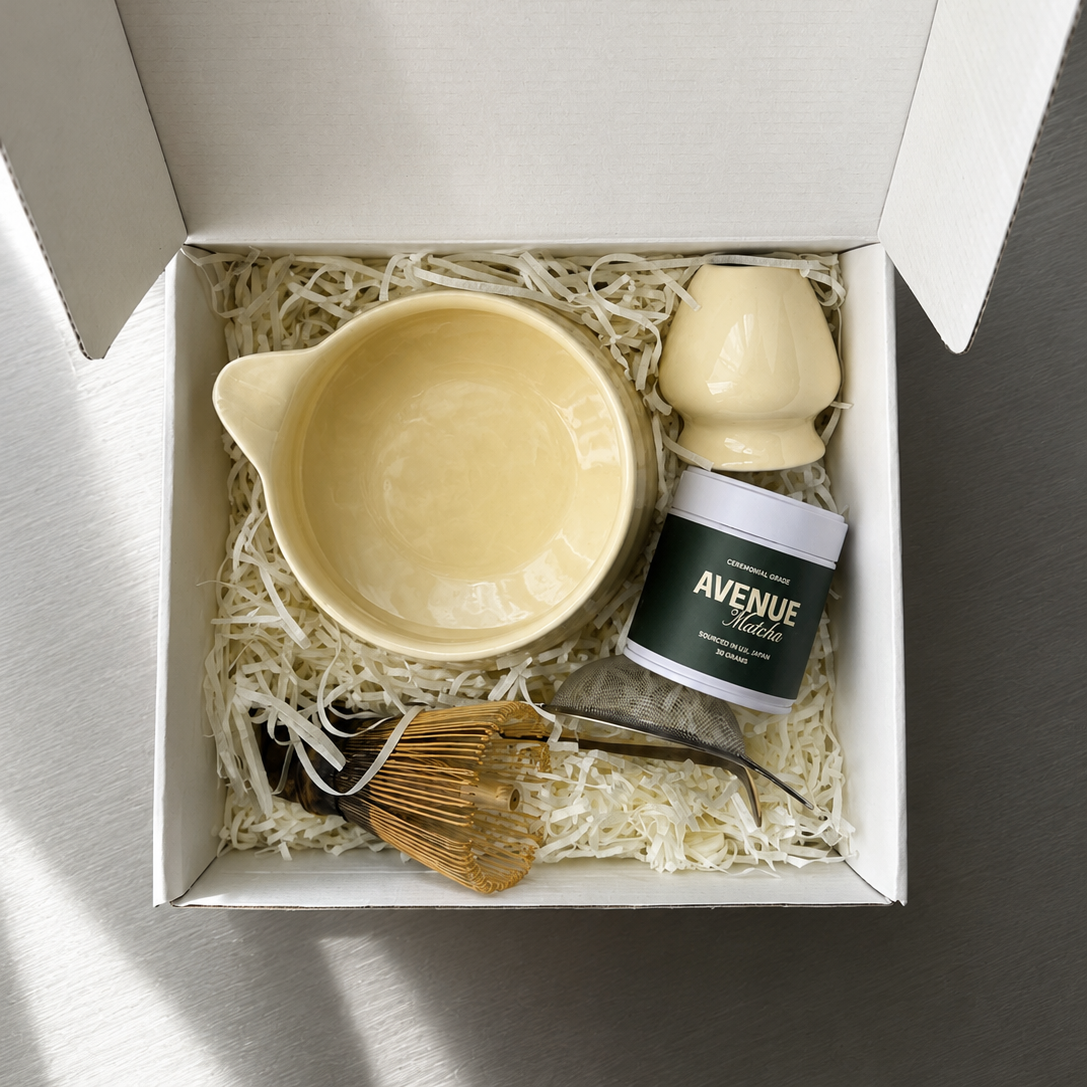 THE ESSENTIALS KIT
