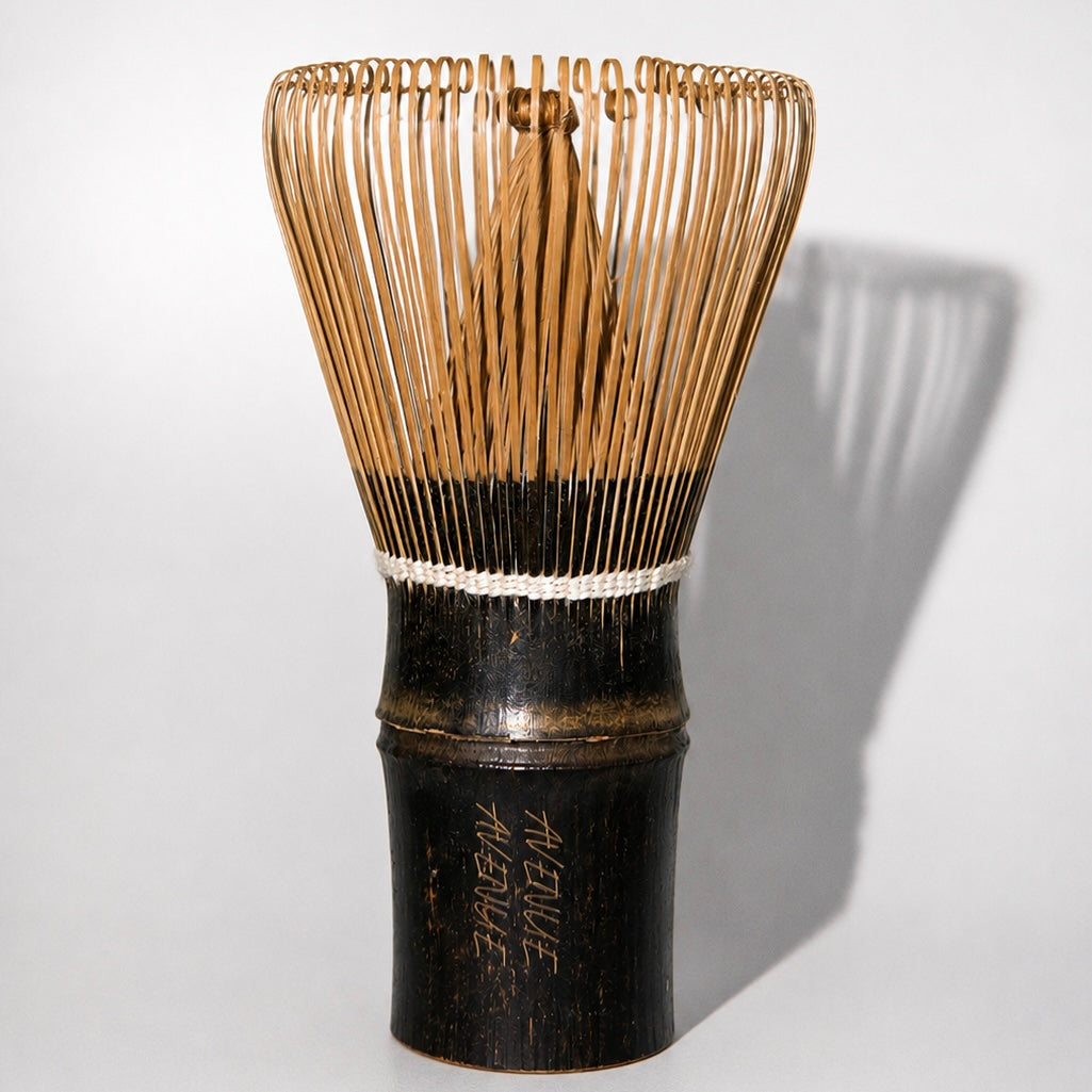 SIGNATURE WHISK